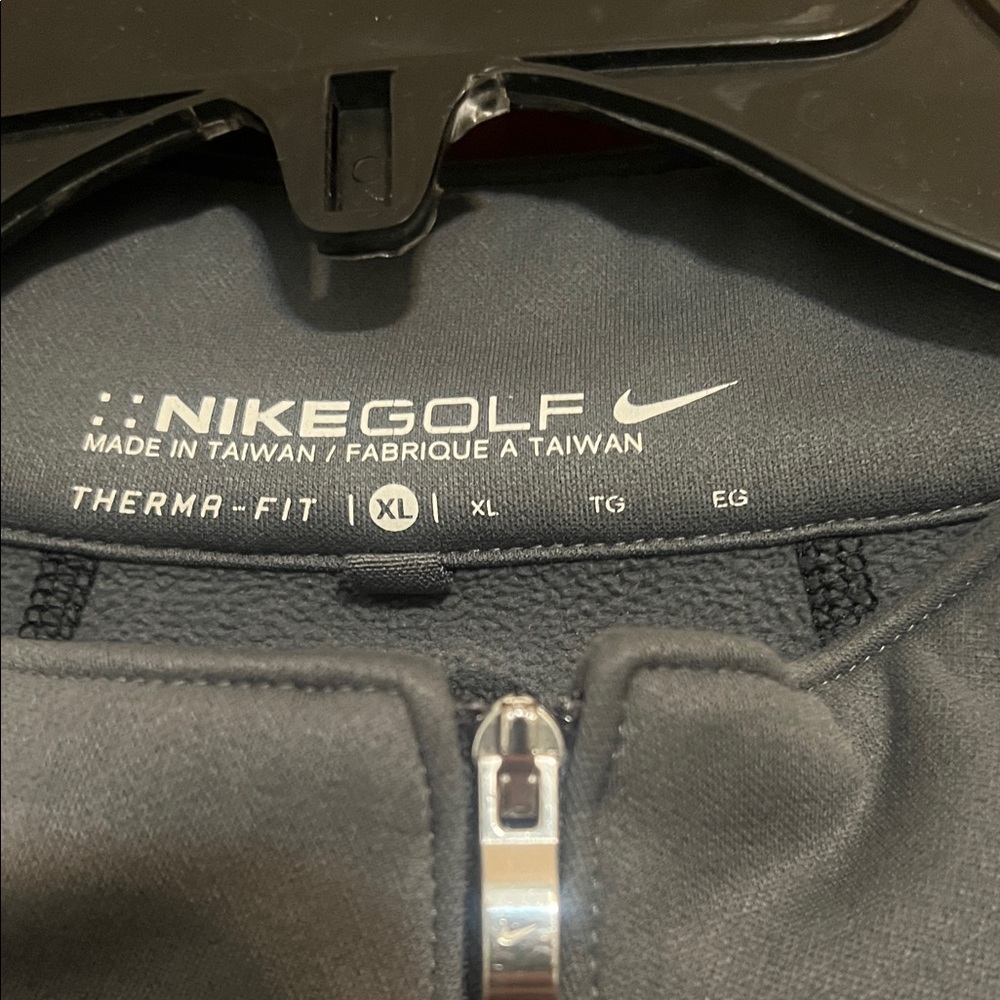 Nike Men's Charcoal and Black Performance Jacket - Picture 2 of 3